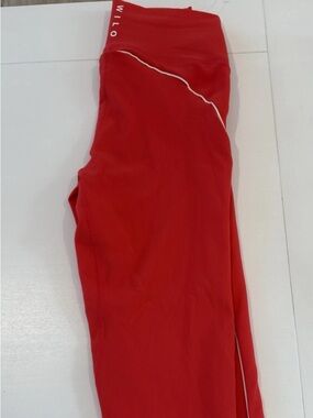 NWT WILO THE LABEL Red Leggings Size S
